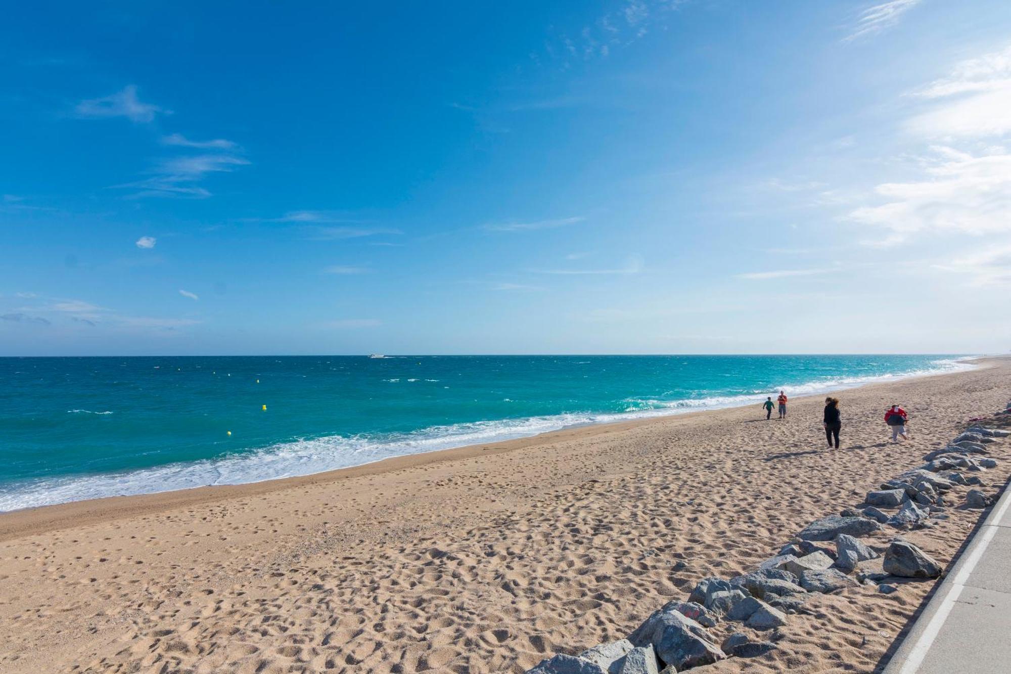 Homeholidaysrentals Atico Ocean Pineda de Mar Exterior foto